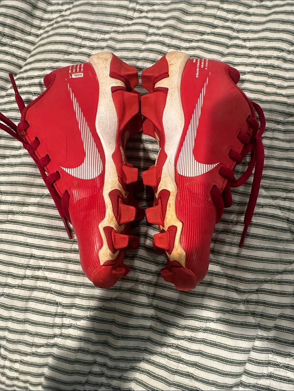 Nike Kids Red and White Baseball Cleats